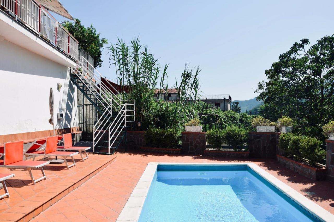 טרמונטי Campinola Holiday Home Private Pool מראה חיצוני תמונה